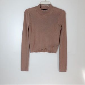 Kendall and Kylie | Ribbed Overlap Crop Top